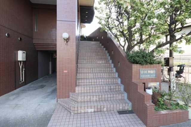 Ｕ・Ｈ神田川のエントランス