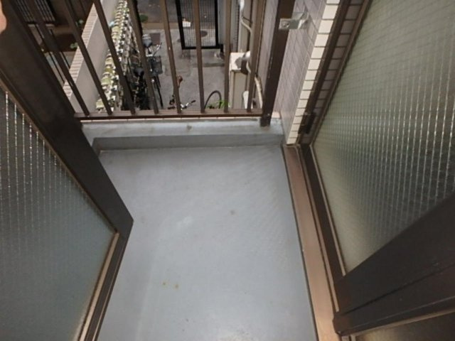 アムロゼッタ西荻窪のバルコニー
