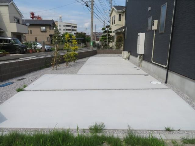 ルネージュ　－ｄｅ　ｎｅｉｇｅ－の駐車場