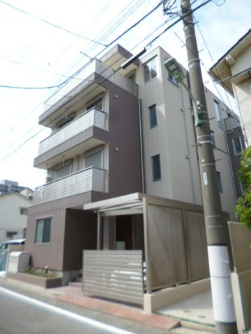 Elegante Unoki
