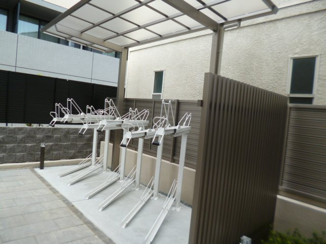 Elegante Unokiのその他