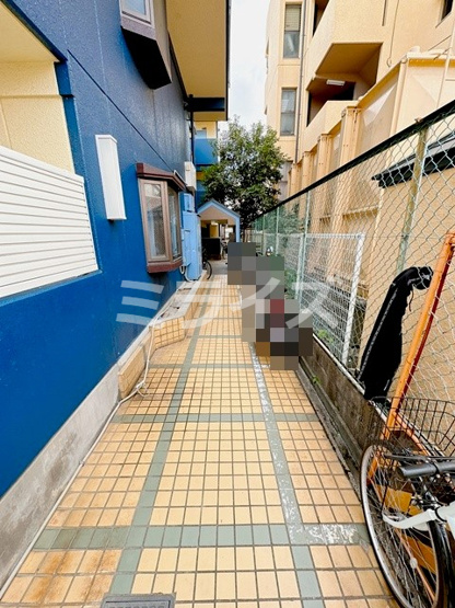 【エントランス】 | スカイブルー