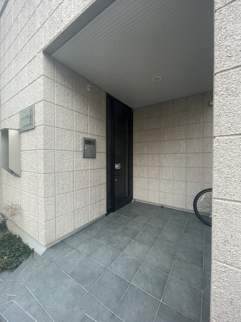 ジョイバレー三軒茶屋のエントランス|★オートロック付きエントランス★