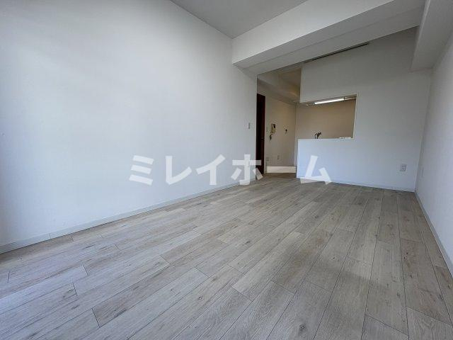 コスモリード池上の玄関|同建物内、別のお部屋の参考写真になります。