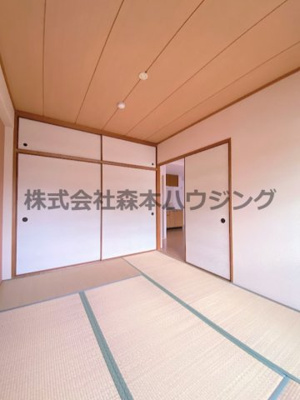 【和室】 | 　ネストクレール | 畳の上でゆっくりとくつろげる和室です