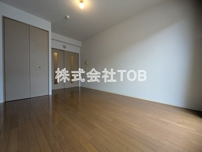 【居間・リビング】 | アカンサス | 8帖