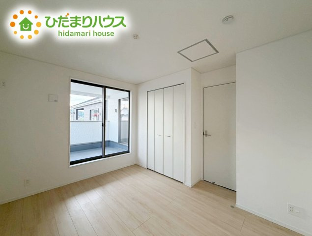 いわき市四倉町第19　新築戸建　2号棟の寝室|広めの主寝室は、ベッドの他にもパソコンデスクやドレッサーなども置けちゃいます(*^-^*)