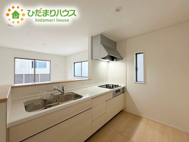 いわき市四倉町第19　新築戸建　2号棟のキッチン|料理をしながらでも、ご家族との会話を楽しめる対面式キッチン♪