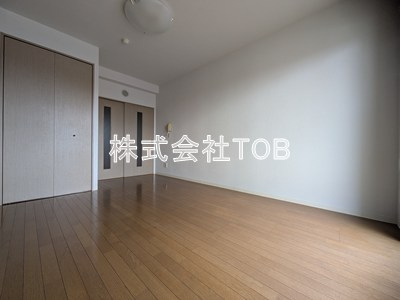 【居間・リビング】 | アカンサス | 8帖