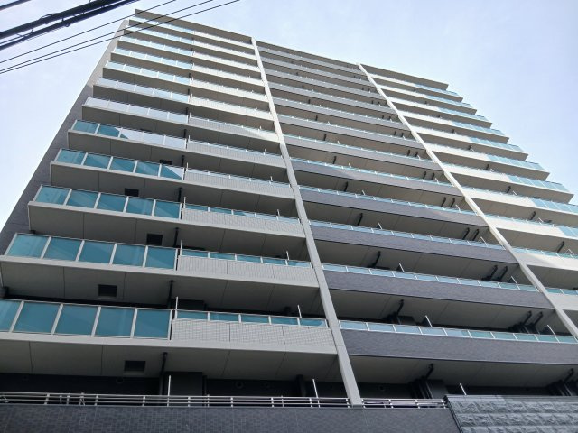 プレサンスロジェ都島本通ＥＡＳＴの外観