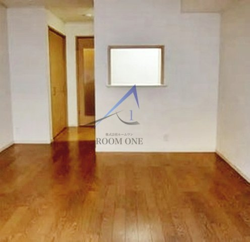 リバーサイドＭＩＮＥの居間・リビング|洋室のお部屋です。