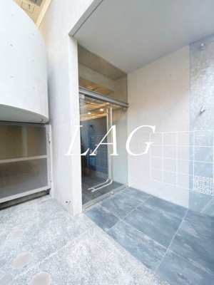 【エントランス】 | ＦＵＫＵＭＩ　ＡＰＡＲＴＭＥＮＴ | エントランスです。