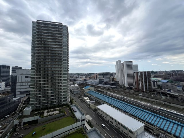 ラグジュアリー感が家にも欲しい！！そんな夢を叶える物件なんてあるのか、、えぇ、あるんです！！ココ海老名では知らない人いないマンション！それが、『リーフィアタワー海老名ブリスコート』美室マンションの展望