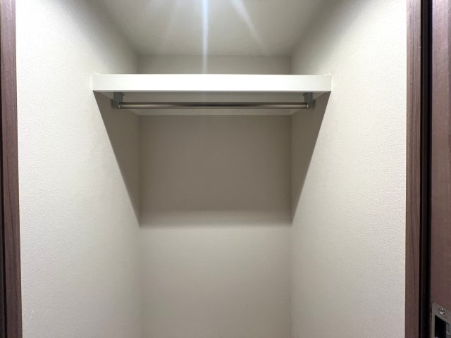 ラグジュアリー感が家にも欲しい！！そんな夢を叶える物件なんてあるのか、、えぇ、あるんです！！ココ海老名では知らない人いないマンション！それが、『リーフィアタワー海老名ブリスコート』美室マンションの収納