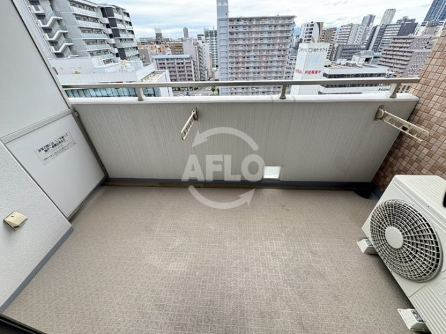 ロイヤルパークスなんば　塩草立葉小学校区のバルコニー|ロイヤルパークスなんば　バルコニー