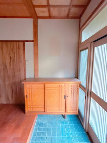 中古戸建　郡山市田村町桜ケ丘2丁目　高瀬小・高瀬中の玄関|【リフォーム前】
