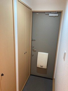 エコーハイツ の玄関