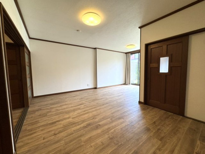 【居間・リビング】 | 小山下初音町貸家