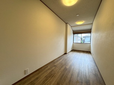 【洋室】 | 小山下初音町貸家
