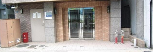 【エントランス】