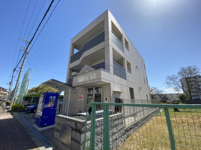 アーバンヒルズトロワオスト