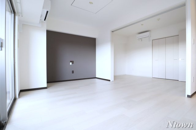 【居間・リビング】 | 茶屋ヶ坂ライズ | ゆったり過ごせるリビングです