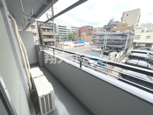 三栄マンション立川のバルコニー