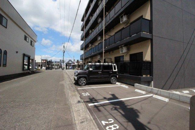 Felice（フェリーチェ）の駐車場|駐車スペースもあります