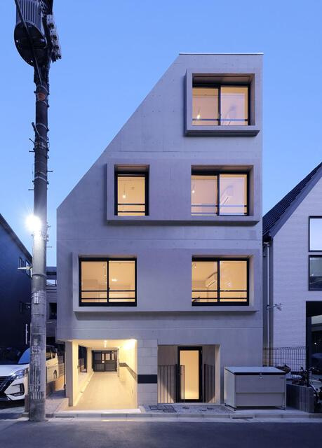 ＢＬＡＮＣＣＯＵＲＴ中野新橋の外観|建物入り口