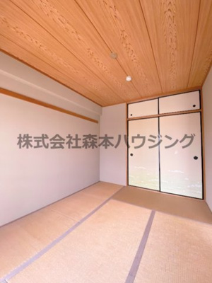 【和室】 | 　エバーグリーン | リビングスペース代わりに使えそうな和室です