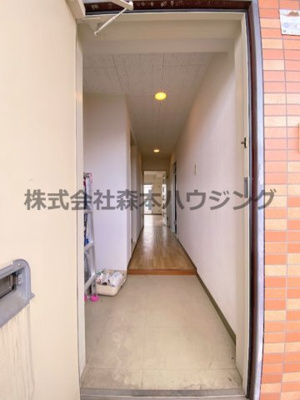 【内装】 | 　エバーグリーン | 内装は落ち着いています