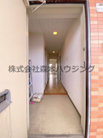 【内装】 | 　エバーグリーン | 内装は落ち着いています