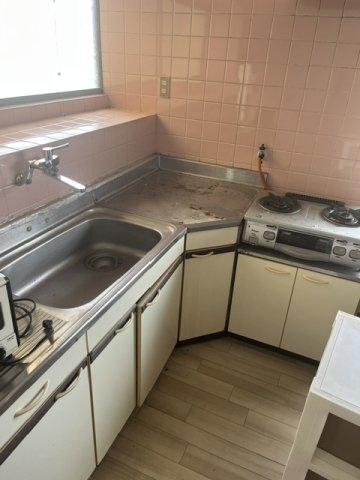瀬戸町宗堂　桜戸建てのキッチン