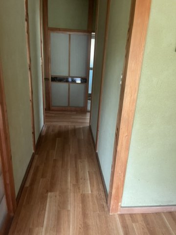 瀬戸町宗堂　桜戸建ての内装