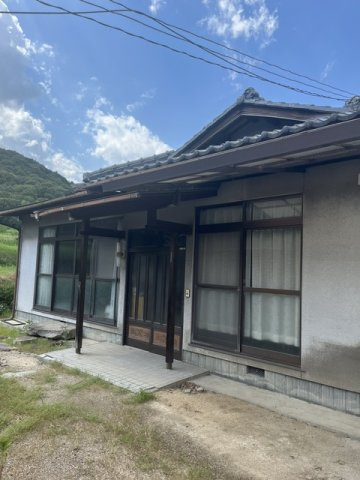 瀬戸町宗堂　桜戸建ての外観