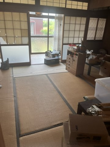 瀬戸町宗堂　桜戸建ての和室