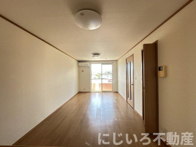 グランベルジュAの居間・リビング