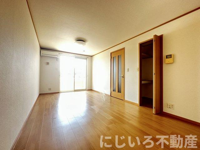 グランベルジュAの寝室