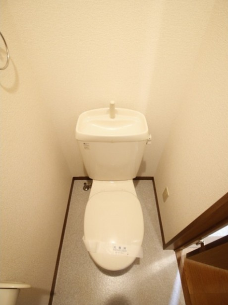 陽だまりの詩 扇のトイレ