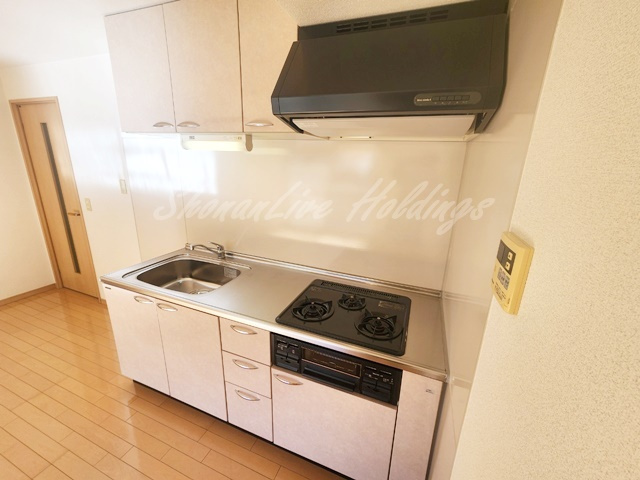 藤沢市辻堂新町２丁目の賃貸マンションのキッチン