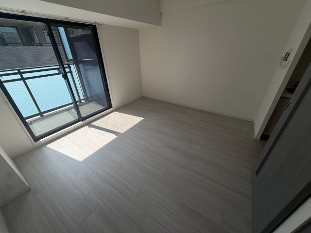LaDouceur江坂Ⅱの洋室