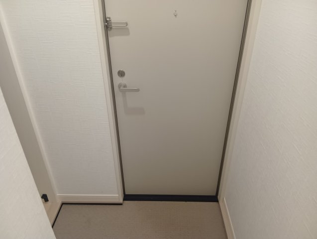 【玄関】