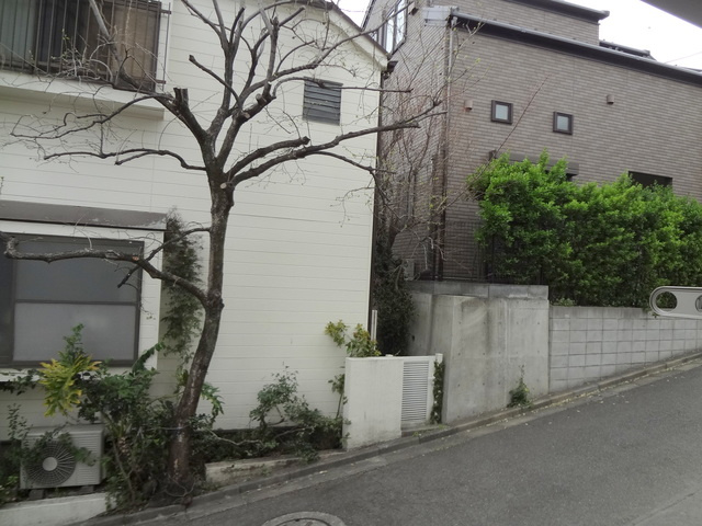 Ｅｒｄｅ　山王（エルデサンノウ）の展望|リビング側からの景色