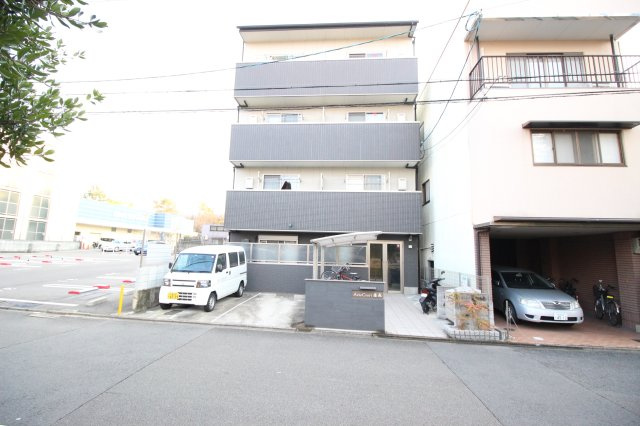 京都市伏見区深草西浦町５丁目の賃貸マンション
