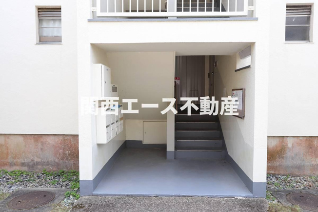 【エントランス】 | ビレッジハウス山南