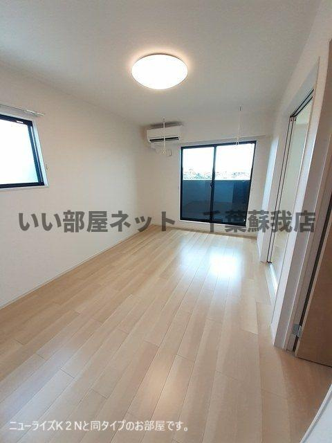 仮）五井西アパートの居間・リビング|ゆったり過ごせる居間です
