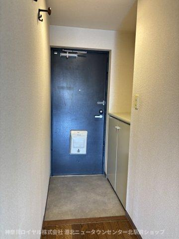 【玄関】