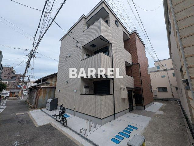 ヴェルメゾン三津屋中