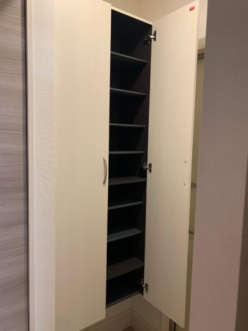 ラムココ真田山の玄関