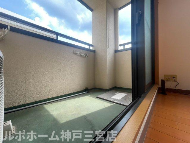 サントル花隈のバルコニー